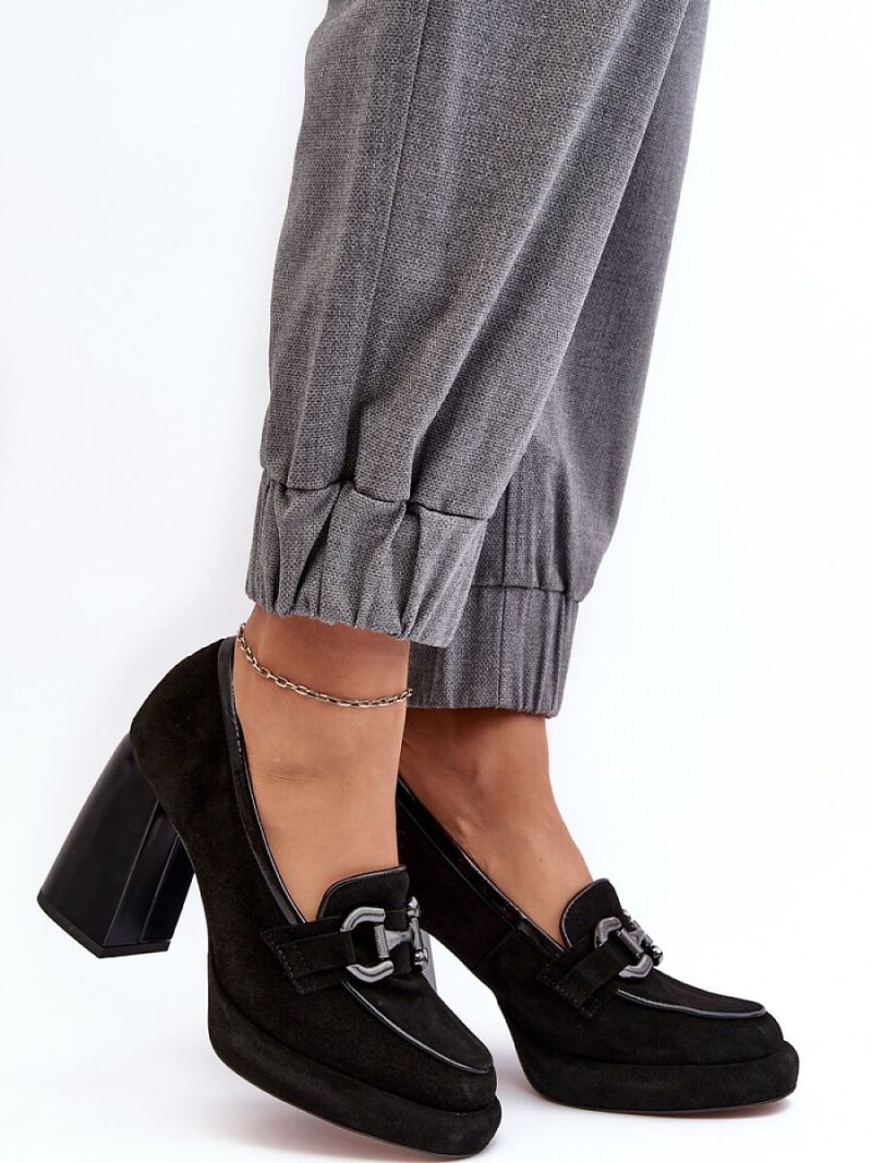 70f52baf6ab1710133eaebfe44de87a8