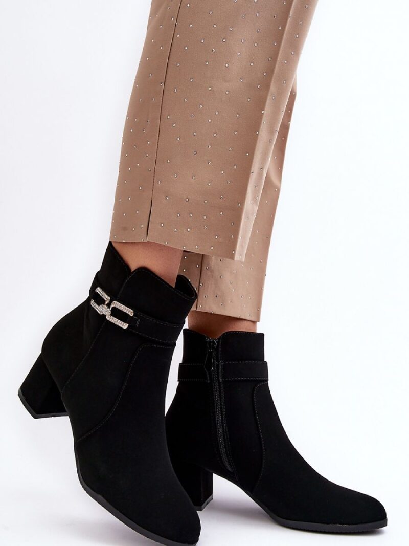 288da27af2894c2626c8ad9e81a42076