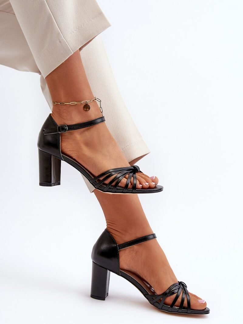 5ec0e36a03a749fb883a894f714fd36d