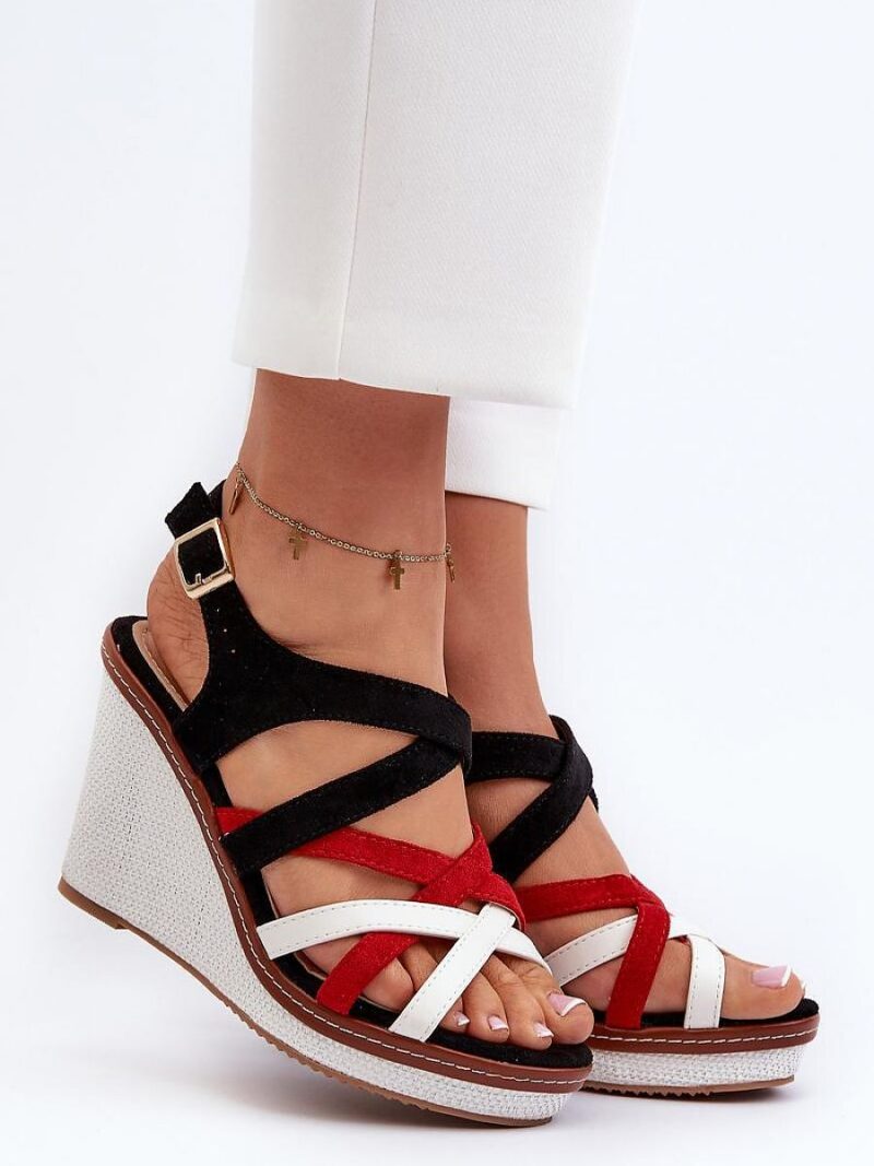 e0076a0c534cc3be267856e8414f84a9