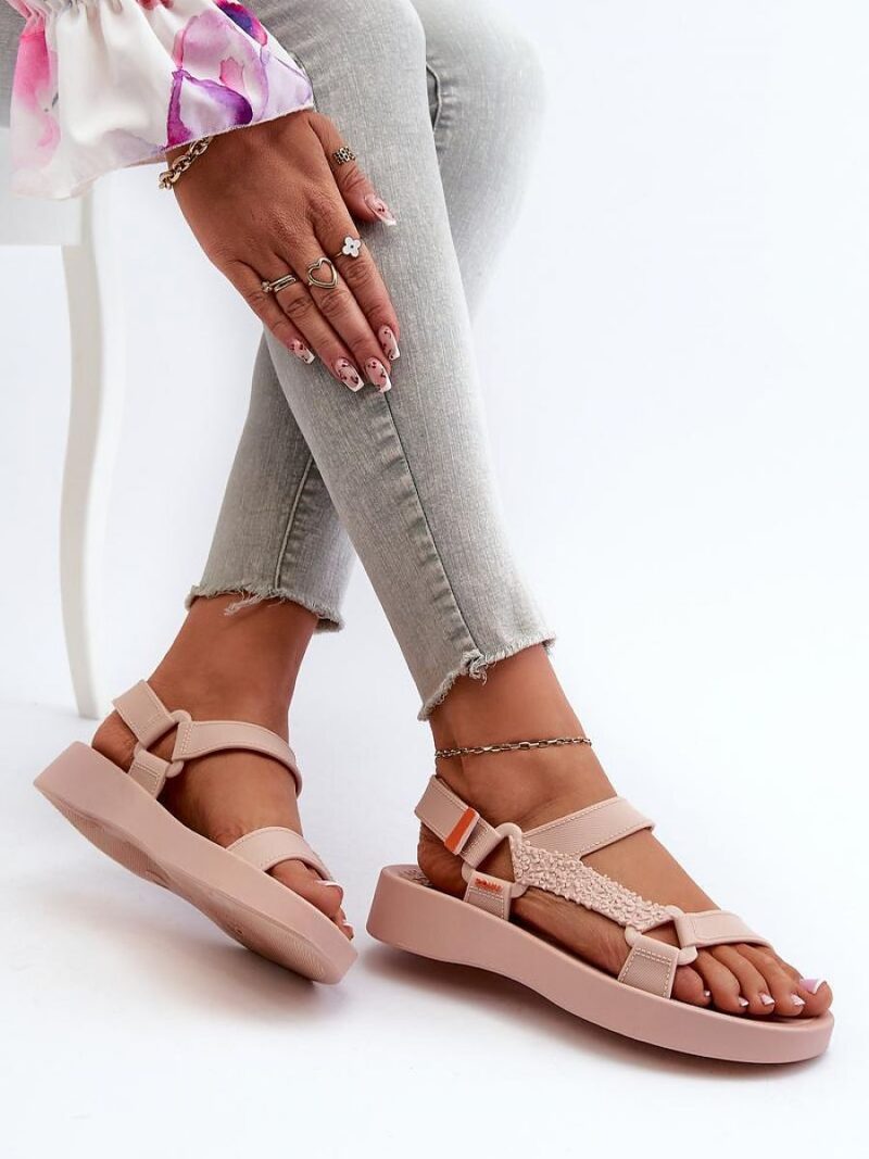 f967cb3bd561335eabf63b2901a35539