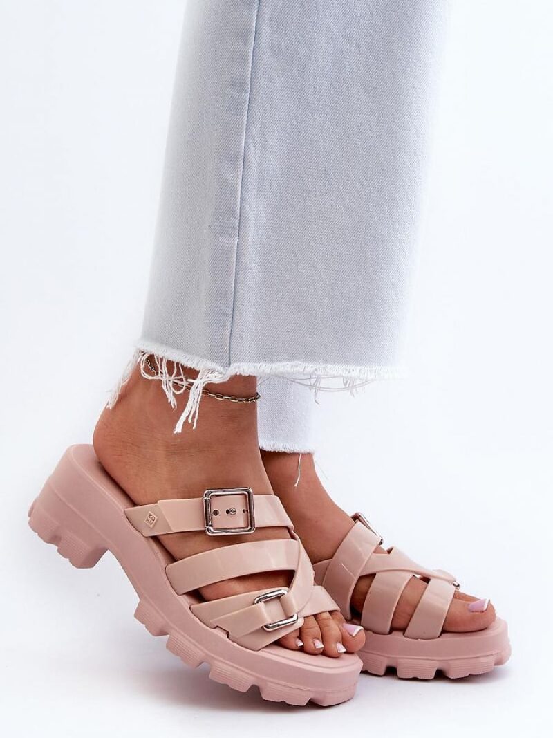 b4671bf648ecdf60e898f093a4b383b4