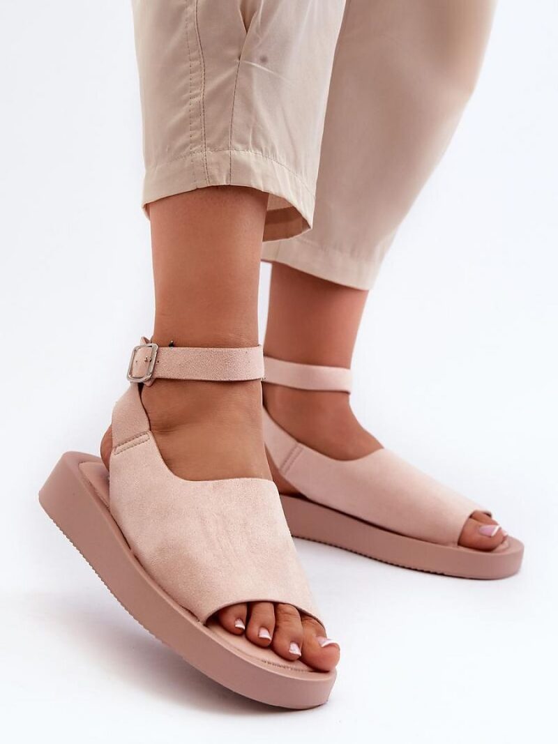 52abbf67abee1727194194f2337cae33