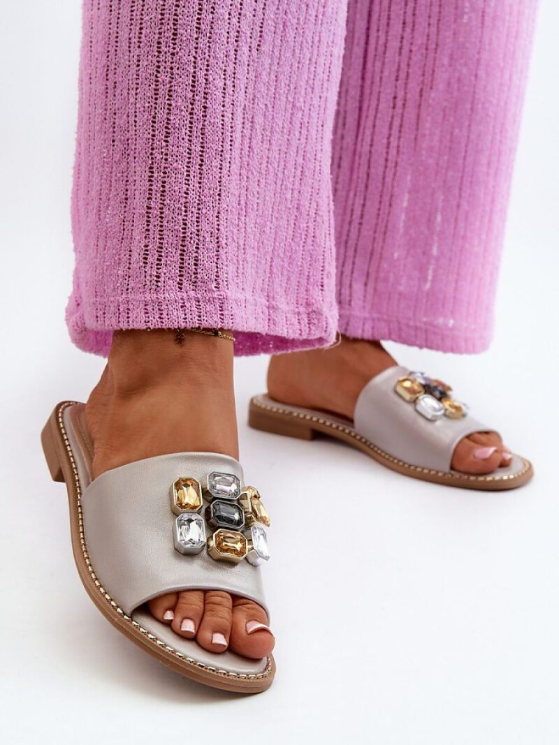 279a13f4cfb8973f14bef2f996ce7ffa