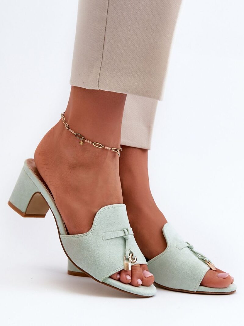 10e1bbb822f421968c00b228af4e23f7