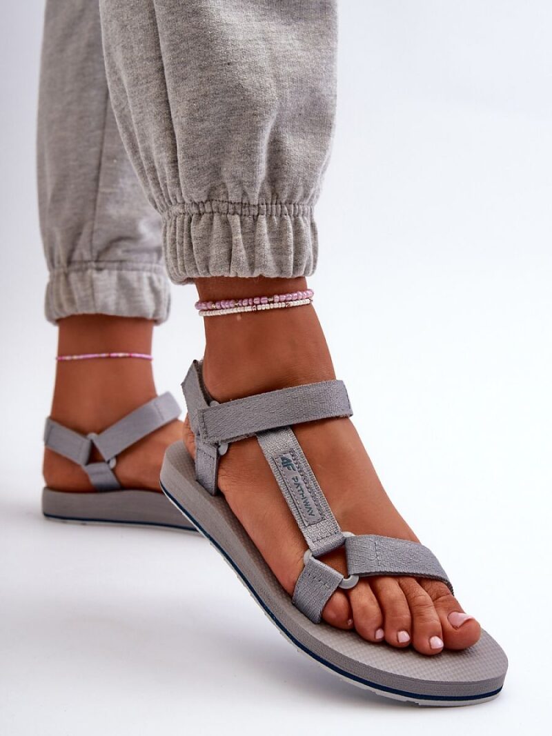 c670eb082b444d2d9ce73ff9e7b883c3