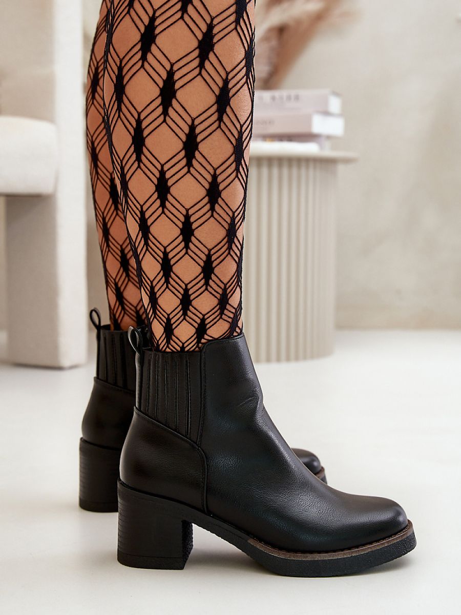 484a84888455a75a981f996a2a23d5a2