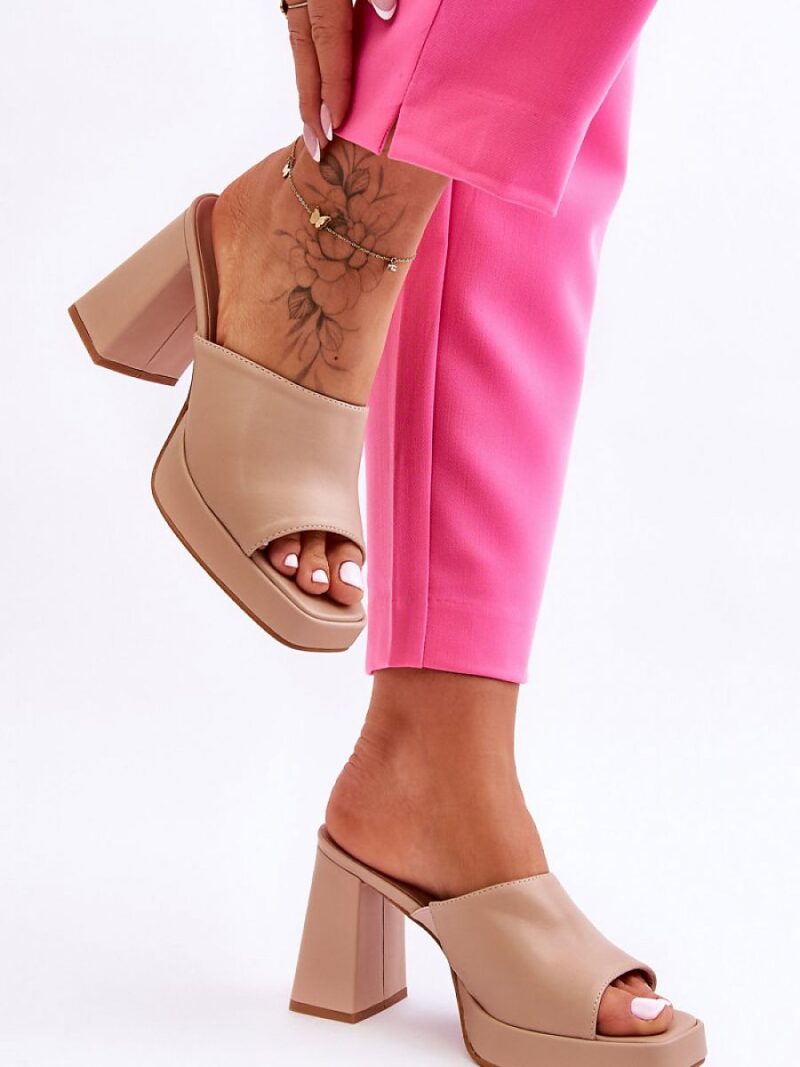 389c63e450d2c3a75bc4bf54697f5295