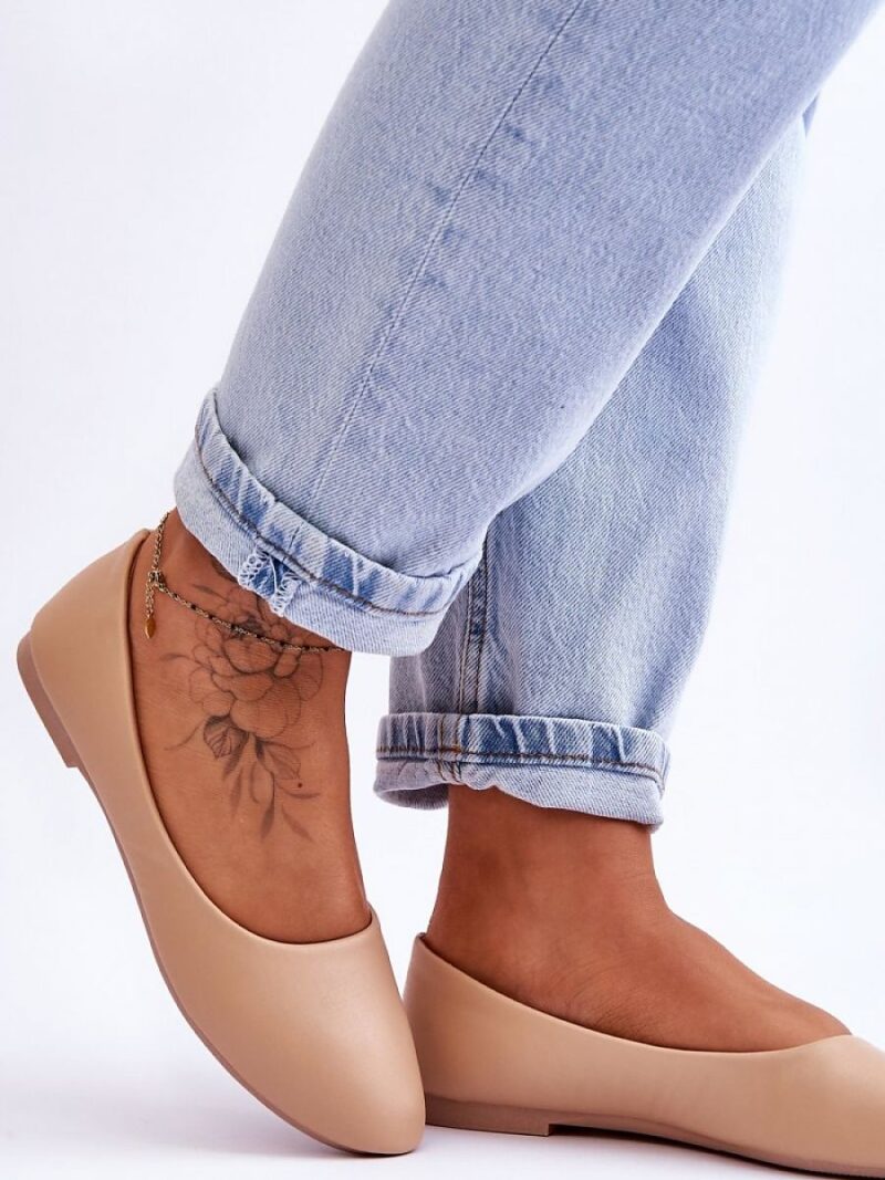 9caecbd717a1772ce7a2b268e8772549