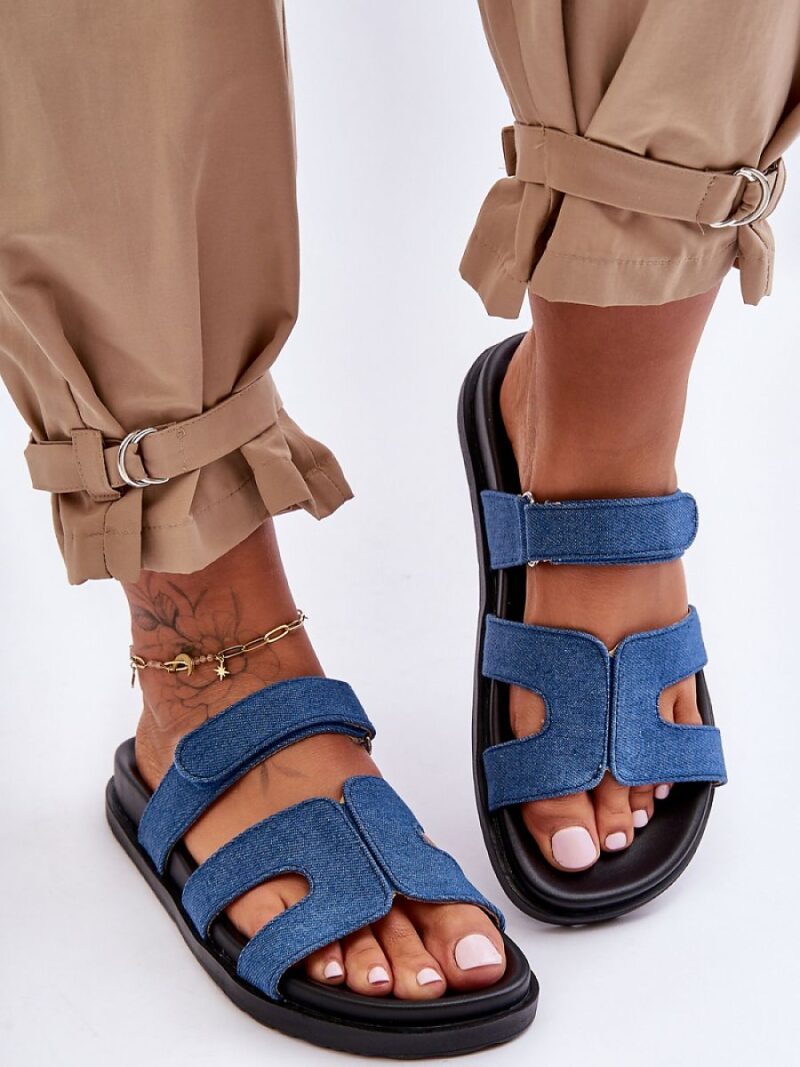 fc644914ef4e4c27a8462cf7fd6e3344